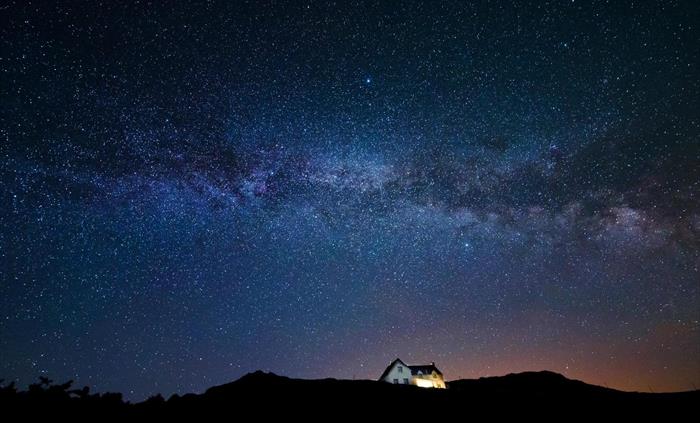 Stargazing at YHA Pwll Deri